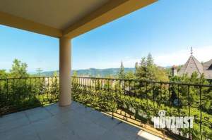 Дом 544м², 4-этажный, участок 20 сот.