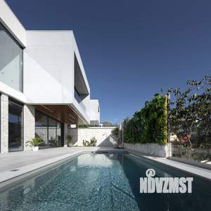 Коттедж 244м², 2-этажный, участок 10 сот.