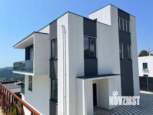 Дом 288м², 3-этажный, участок 5 сот.