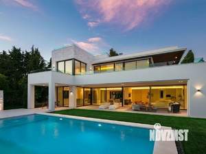 Дом 320м², 2-этажный, участок 10 сот.