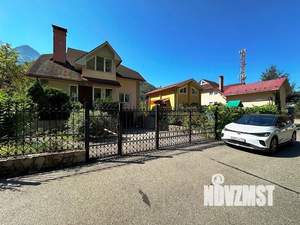 Дом 333м², 3-этажный, участок 14 сот.