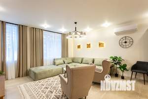 Дом 200м², 3-этажный, участок 4 сот.