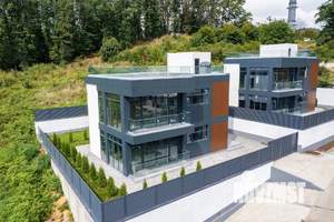 Дом 195м², 2-этажный, участок 5 сот.