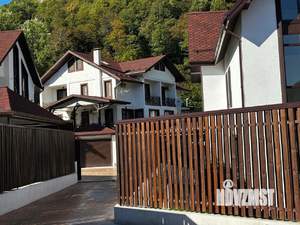 Дом 144м², 3-этажный, участок 4 сот.