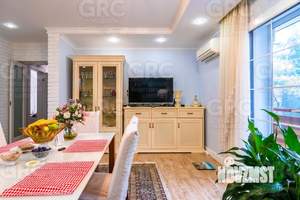 Дом 320м², 3-этажный, участок 3 сот.