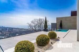 Коттедж 320м², 2-этажный, участок 10 сот.