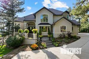 Дом 420м², 2-этажный, участок 14 сот.