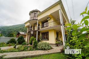 Дом 630м², 3-этажный, участок 10 сот.