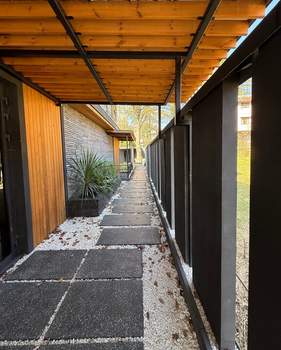 Дом 360м², 3-этажный, участок 5 сот.