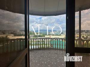 Дом 276м², 3-этажный, участок 5 сот.