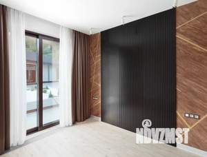 Коттедж 300м², 2-этажный, участок 6 сот.