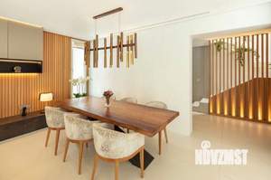 Дом 300м², 2-этажный, участок 8 сот.