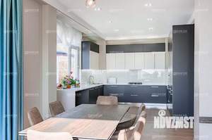 Дом 260м², 3-этажный, участок 9 сот.