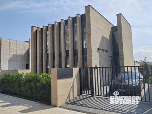 Коттедж 252м², 3-этажный, участок 4 сот.