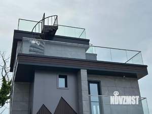 Дом 170м², 3-этажный, участок 3 сот.