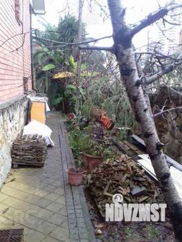 Дом 200м², 2-этажный, участок 6 сот.