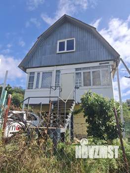 Дом 110м², 3-этажный, участок 8 сот.