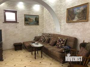 Дом 276м², 3-этажный, участок 5 сот.