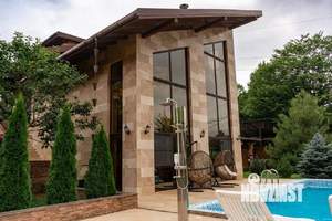 Коттедж 350м², 2-этажный, участок 8 сот.