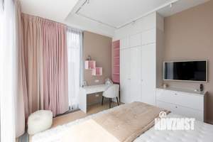 Дом 300м², 2-этажный, участок 5 сот.