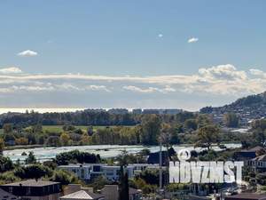 Коттедж 218м², 2-этажный, участок 4 сот.