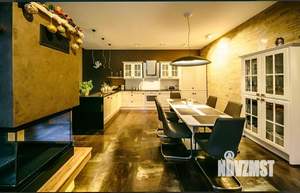 Дом 240м², 2-этажный, участок 8 сот.