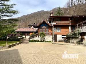 Дом 350м², 2-этажный, участок 15 сот.