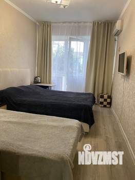 Дом 565м², 3-этажный, участок 6 сот.