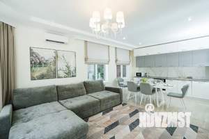 Дом 205м², 3-этажный, участок 5 сот.