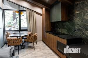 Дом 305м², 2-этажный, участок 8 сот.