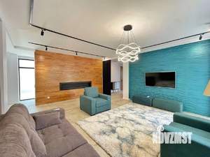 Дом 240м², 2-этажный, участок 7 сот.