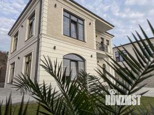 Дом 184м², 2-этажный, участок 4 сот.