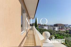 Дом 500м², 1-этажный, участок 24 сот.