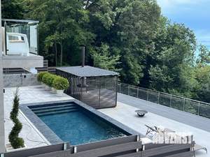 Дом 260м², 3-этажный, участок 9 сот.