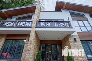 Дом 250м², 2-этажный, участок 6 сот.