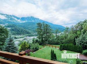 Дом 600м², 3-этажный, участок 12 сот.