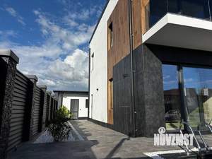 Дом 300м², 2-этажный, участок 5 сот.