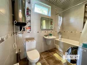 Дом 140м², 3-этажный, участок 6 сот.