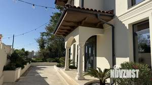 Коттедж 250м², 2-этажный, участок 6 сот.