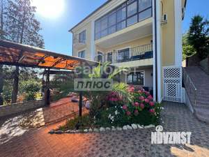 Дом 245м², 3-этажный, участок 5 сот.