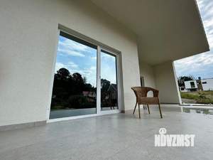 Коттедж 300м², 3-этажный, участок 6 сот.