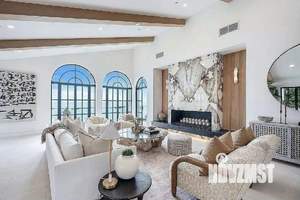 Коттедж 613м², 2-этажный, участок 17 сот.