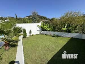 Дом 212м², 3-этажный, участок 5 сот.