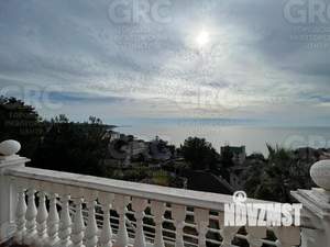 Дом 258м², 3-этажный, участок 6 сот.