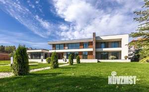 Дом 750м², 2-этажный, участок 30 сот.