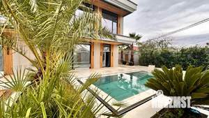 Дом 300м², 2-этажный, участок 6 сот.