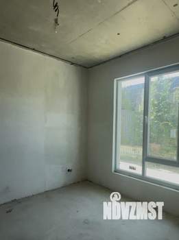 Дом 136м², 2-этажный, участок 6 сот.