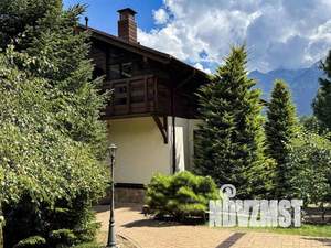 Дом 380м², 2-этажный, участок 18 сот.