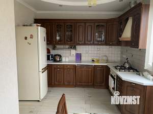 Коттедж 233м², 3-этажный, участок 10 сот.