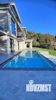 Дом 300м², 2-этажный, участок 6 сот.